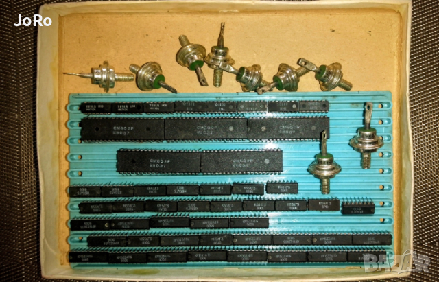 Vintage electronic 🪫 интегрални схеми и транзистори от Ботевград. 