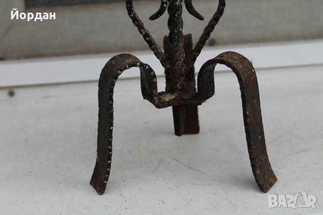 Свещник ковано желязо, снимка 5 - Антикварни и старинни предмети - 34910730