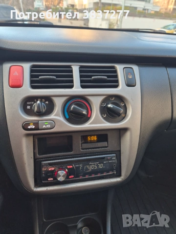 Хонда HR V, 1.6i, снимка 9 - Автомобили и джипове - 53587191