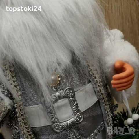 Дядо Коледа в сребристо – празнична фигура, която носи магия и уют у дома (50 / 70 см), снимка 14 - Други стоки за дома - 52681165