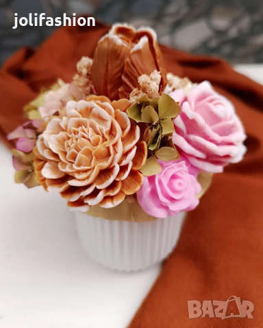 Букет от соеви свещи, снимка 2 - Декорация за дома - 52169112