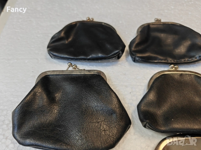 Стари дамски протмонета , снимка 3 - Други ценни предмети - 51828711