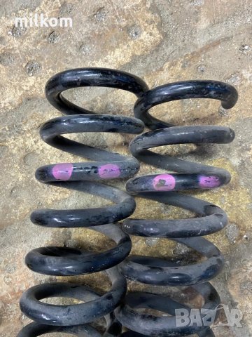 Задни пружини мерцедес ц класа w204, снимка 1