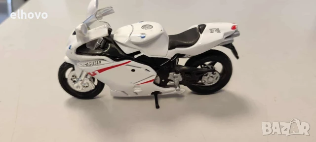 Мотор MV Agusta F4  Burago - Мащаб 1:18, снимка 5 - Колекции - 50765373