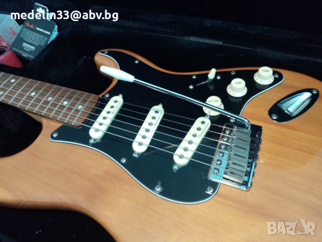 Westfield Fender walnut stratocaster 1989  pro series ел. китара, снимка 1 - Китари - 42971885
