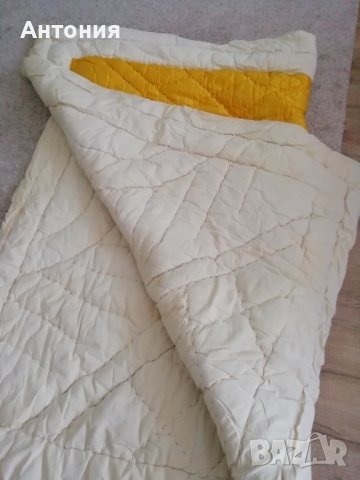 Голям юрган, снимка 2 - Олекотени завивки и одеяла - 43483601