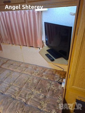 Продавам каравана с изграден навес , снимка 3 - Каравани и кемпери - 53582195