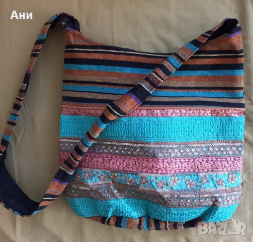 Дамска чанта с дълги дръжки, снимка 2 - Чанти - 52856292