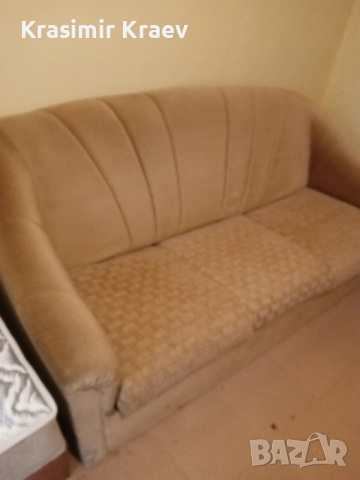 Диван разтягащ се .Състояние доста добро., снимка 2 - Спални и легла - 52366461
