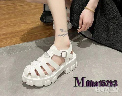 сандали prada, снимка 2 - Сандали - 50901748