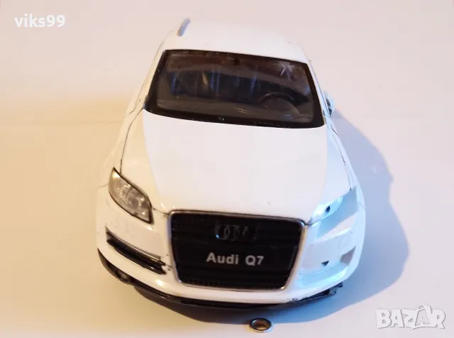 AUDI Q7 SUV Welly 22481 - Мащаб 1:24, снимка 7 - Колекции - 47903128