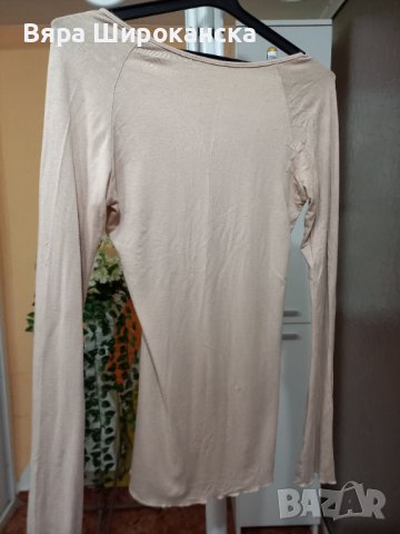 Разтегателна блуза с декорация от перли и малки рапанчета, снимка 2 - Блузи с дълъг ръкав и пуловери - 40604584