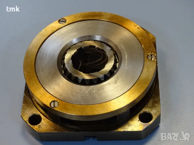 Съединител електромагнитен ETM-106 2H (ЭТМ-106 2Н) electromagnetic multi-plate clutch 24VDC, снимка 6 - Резервни части за машини - 47490380