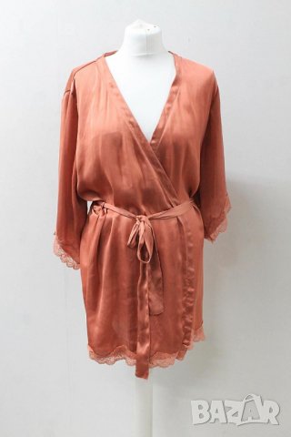 Халат от сатен H&M, снимка 2 - Бельо - 34606239