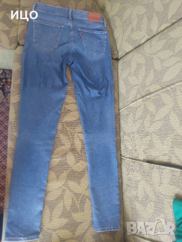 Дамски дънки Levis, снимка 2 - Дънки - 44876742