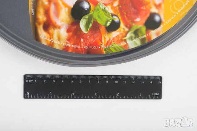 Стоманена тава за печене на пица 32 см марка Utilinox , снимка 3 - Съдове за готвене - 28097074
