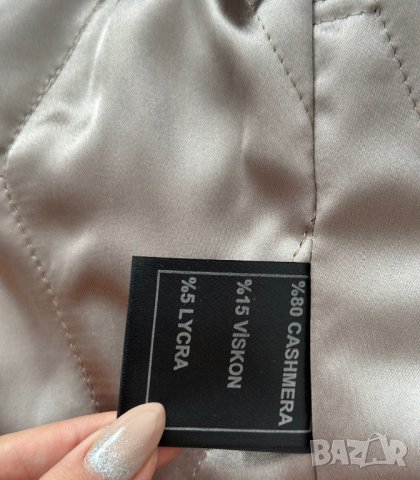 НОВО СТИЛНО ПАЛТО ОТ КАШМИР С ЕСТЕСТВЕН ЛИСИЧИ ПУХ НА ЯКАТА И РЪКАВИТЕ + КРАСИВА БРОШКА И КОЛАНЧЕ, снимка 3 - Палта, манта - 43031586