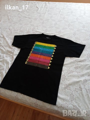 Тениска внос Шверцария 100%Памук в отлично състояние Като нова!