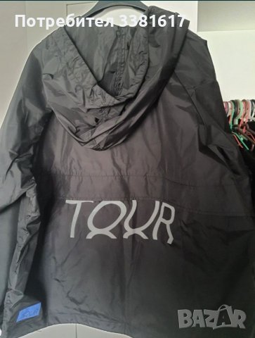 BTS оригинален анорак, снимка 2 - Други ценни предмети - 38011107