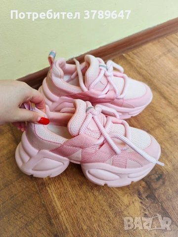 Розови маратонки , снимка 2 - Маратонки - 53605311