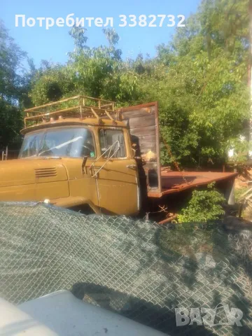 Продавам Зил 131