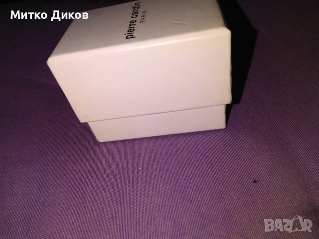 Pierre Cardin кутия за часовник с възглавничка и гаранция, снимка 3 - Други - 38612646