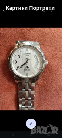 Продавам часовник Tissot. 