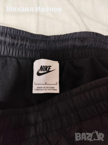 Шушляков панталон на Nike , снимка 4 - Панталони - 53443896