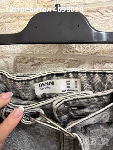Пола от Bershka, снимка 2 - Поли - 52959956