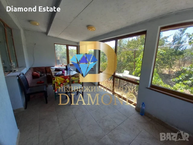 Двуетажна вила в село Средец, общ. Опан, снимка 6 - Вили - 51247572