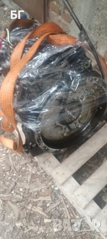 Блок.за.спринтер.+колянов.вал.3 бутала.глава.оборудвана-Двигател.651