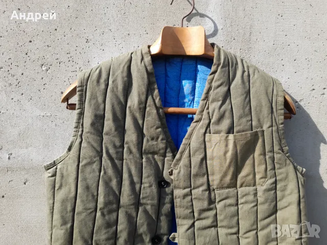 Стар ватиран елек, снимка 2 - Други ценни предмети - 49764603