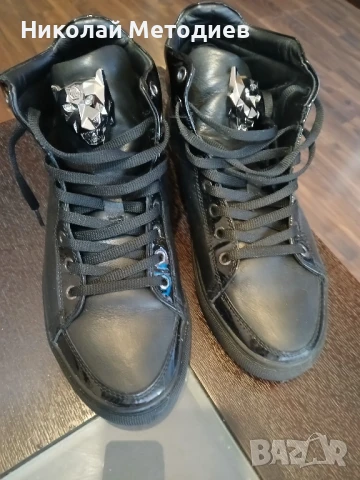 Много запазени обувки Philipp Plein