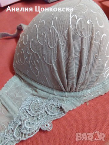 Нов луксозен сутиен в светлосиво, снимка 1