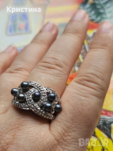 Сребърен пръстен с черни перли и кубични циркони , снимка 2 - Пръстени - 51955615