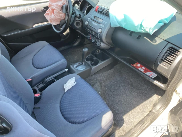 honda jazz 1.3 автомат на части хонда джан автоматик , снимка 8 - Автомобили и джипове - 50704103