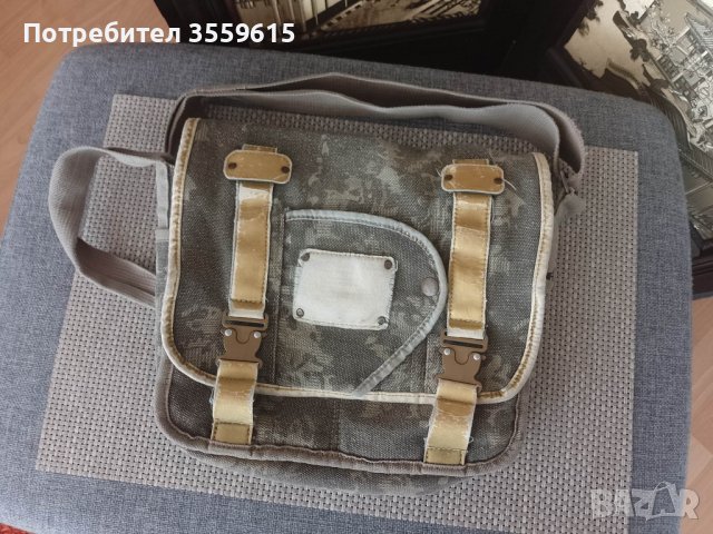 маскировъчна чанта за през рамо от Холандия, снимка 1