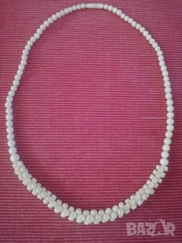 Колие от кост. 