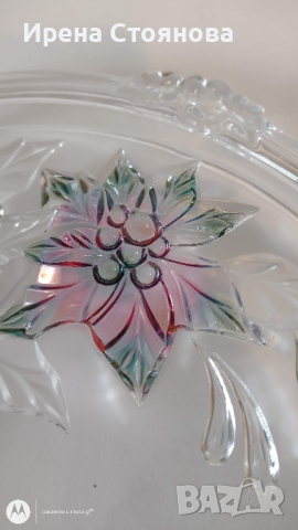 Кристален поднос за торта Holiday Bloom by Mikasa Poinsettia, снимка 9 - Чинии - 44872982