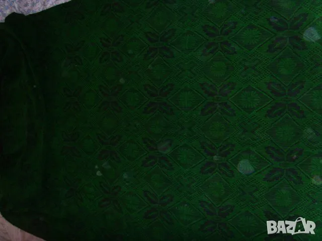нов голям зелен килим вълнен , снимка 2 - Други - 50356204
