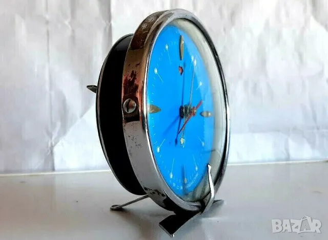 Стар китайски будилник Shanghai (8.5), снимка 2 - Антикварни и старинни предмети - 48909187