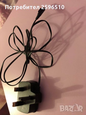 Зарядно тел Samsung Galaxy Y за UK, снимка 3 - Оригинални зарядни - 28106727