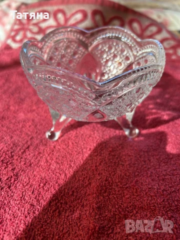 Стъклена купичка за ядки, бонбонки, интериор