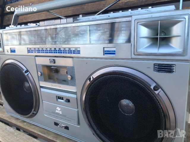 Радиокасетофон JVC RC M-70, снимка 12 - Радиокасетофони, транзистори - 53529675