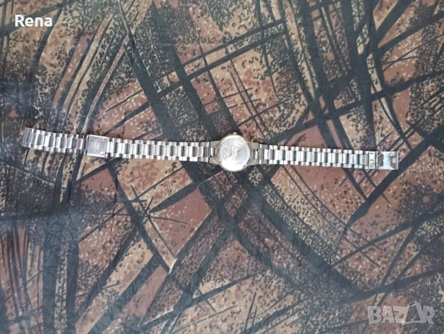 Стар Дамски часовник от соца , снимка 2 - Дамски - 48931630