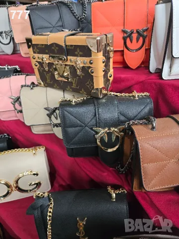 дамски чанти Pinko