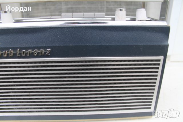 Радио ''Schaub Lorenz Weeekend 80 '', снимка 3 - Радиокасетофони, транзистори - 43007763