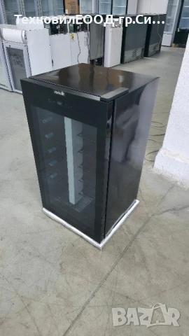 Хладилна витрина-Винарна , снимка 3 - Витрини - 50868791