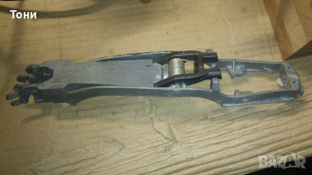 Търся дръжка за Мерцедес 124 купе, снимка 3 - Части - 43171663