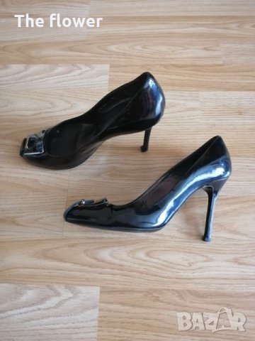 Оригинални обувки VERSACE , снимка 2 - Дамски елегантни обувки - 26877317